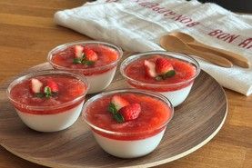 いちごのミルクプリン
