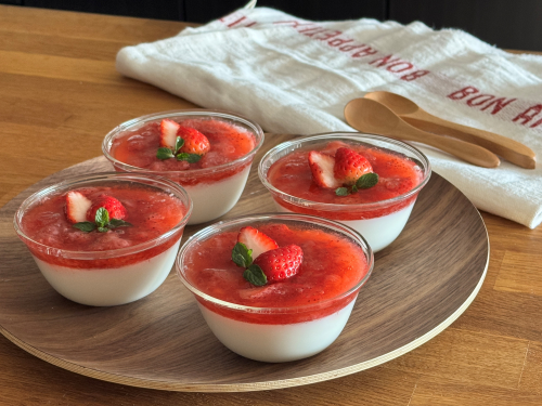 いちごのミルクプリン