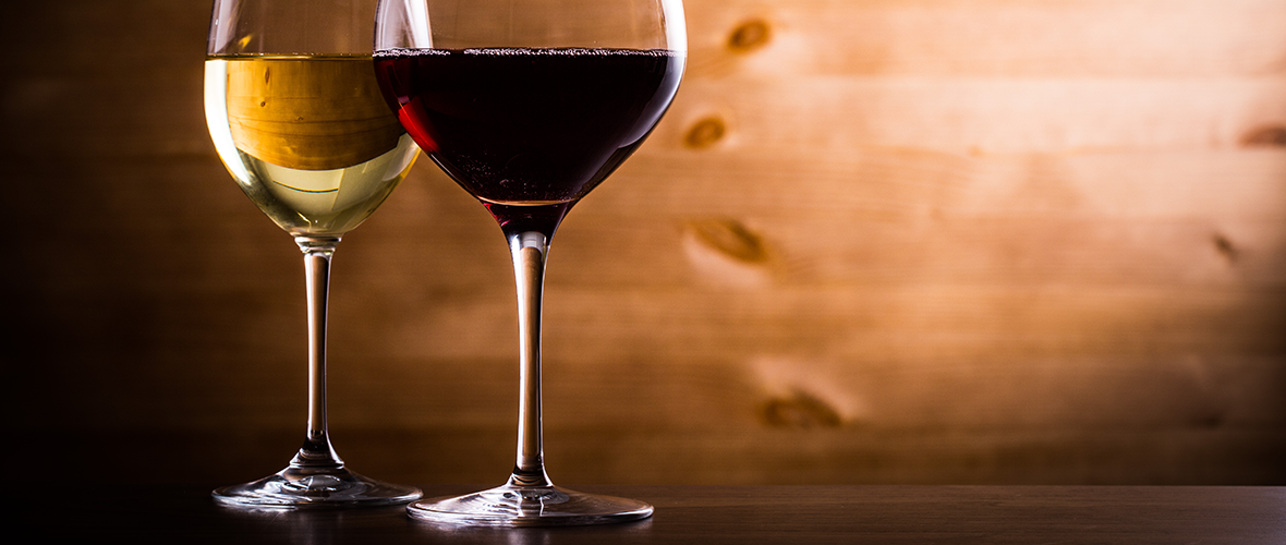 赤ワインと白ワインの違いは？
